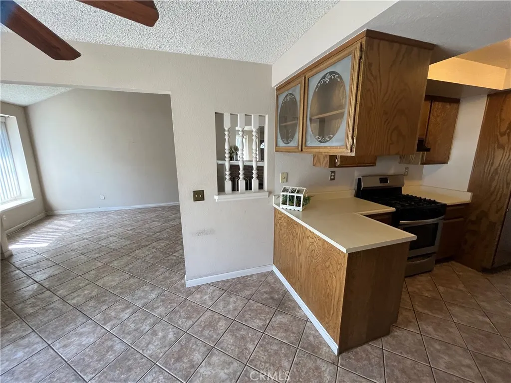 1176 N Sunflower, Covina, California 91724 home-pic-9